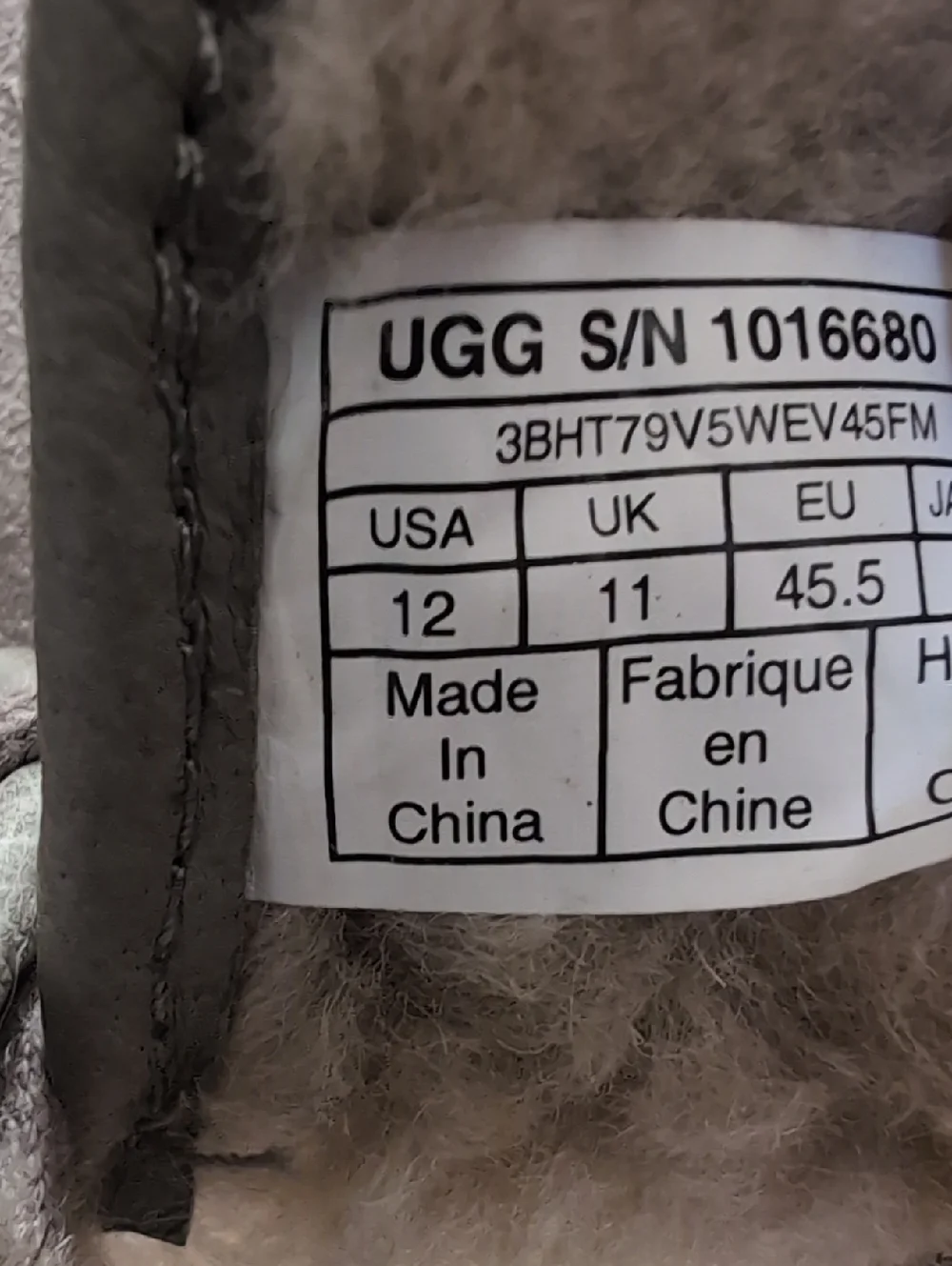 UGG Men's Maksim Chukka Boot Size 12.0 Tan Suede